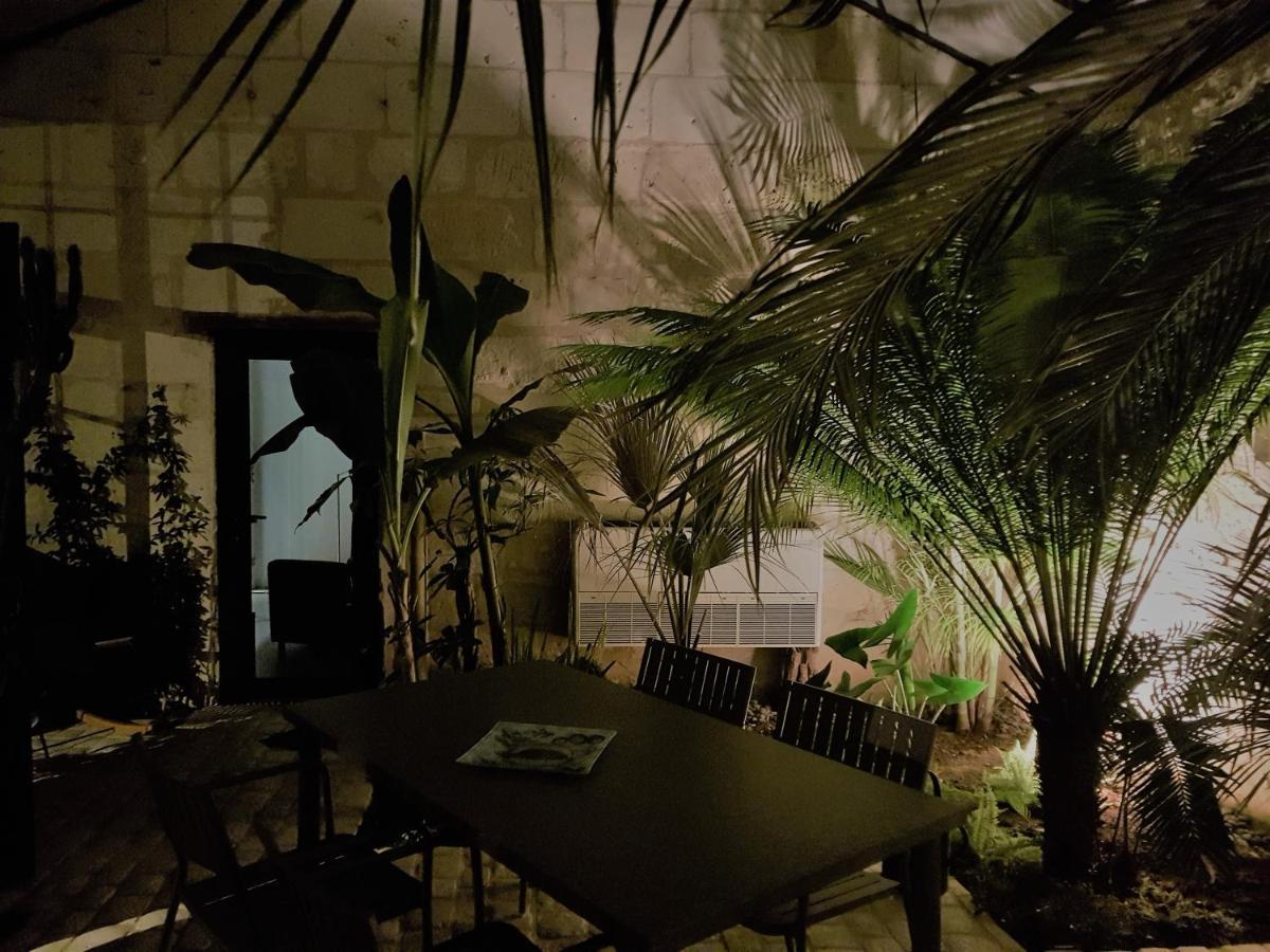Le Clos Falaw Azay-sur-Cher Luaran gambar